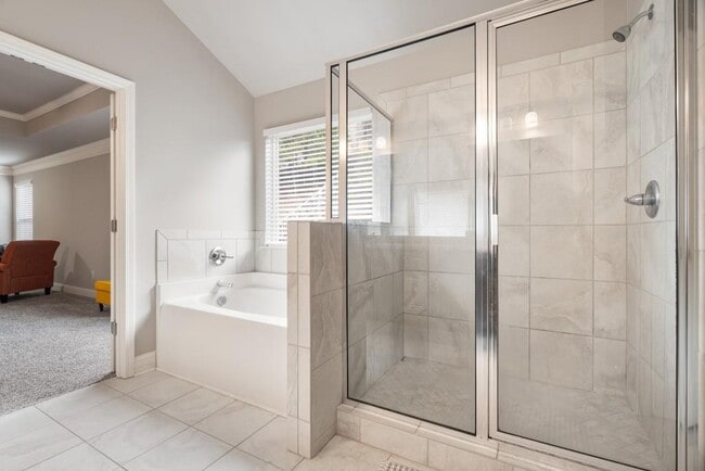 Building Photo - 1667 Castleberry Ln