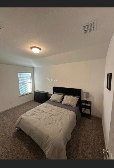 Building Photo - 7524 Briarwood Pass