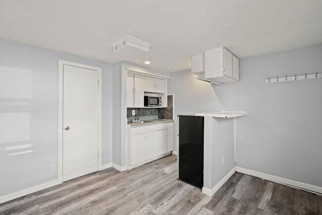 Building Photo - Live Smart at The Sparks Studios – Flexibl...