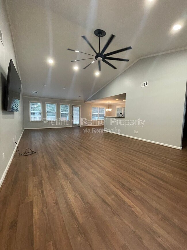Building Photo - 1745 Berry Ct