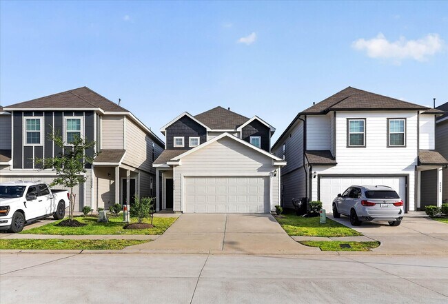 Building Photo - 24839 Goldoni Dr