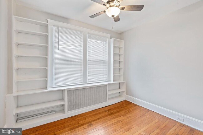 Building Photo - 639 Plymouth Rd