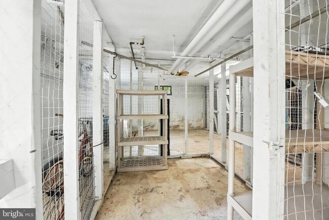 Building Photo - 6613 10th St