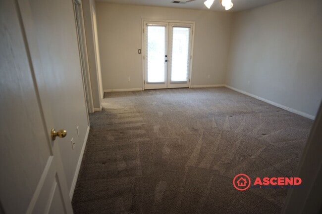 Building Photo - Beautiful Home in Northwest Bakersfield!