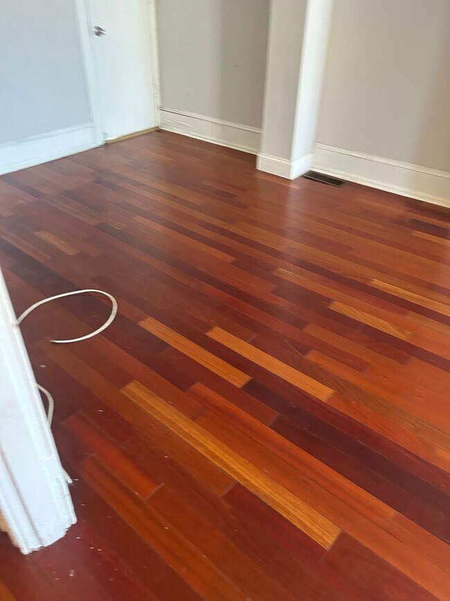 Building Photo - 2405 N 17th St