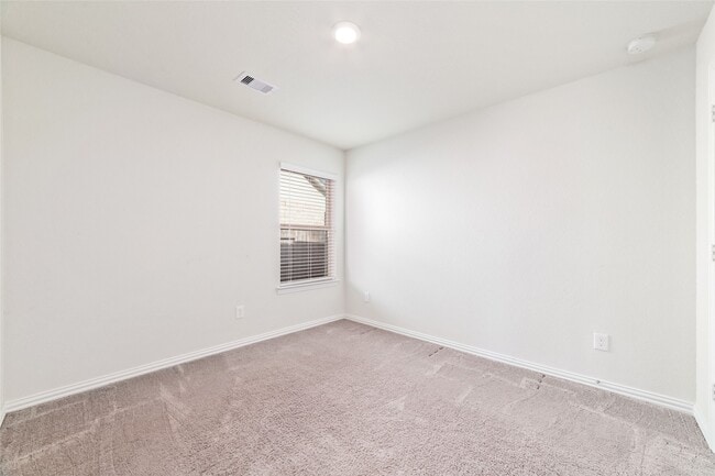 Building Photo - 4627 Sequoia Echo Dr