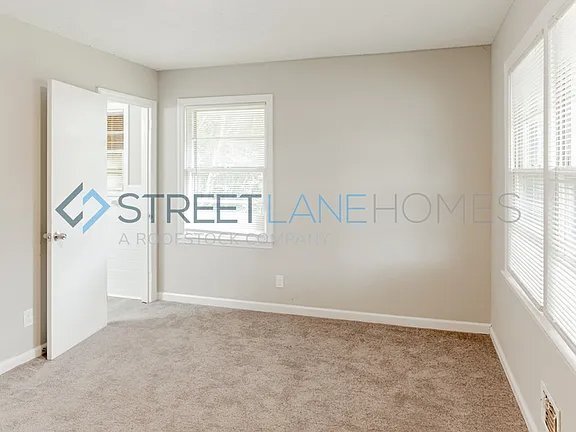 Building Photo - 2620 Providence Ct