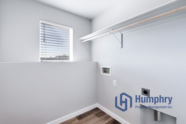 Building Photo - Home in a great are of Meridian
