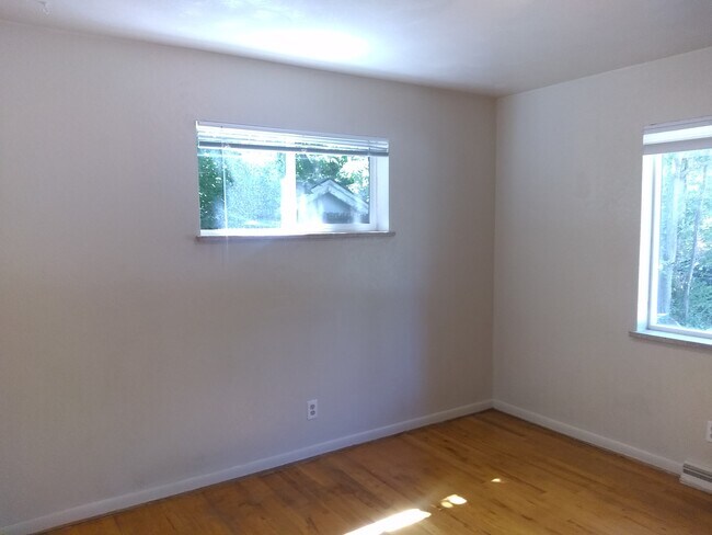 Building Photo - 2115 Jackson St