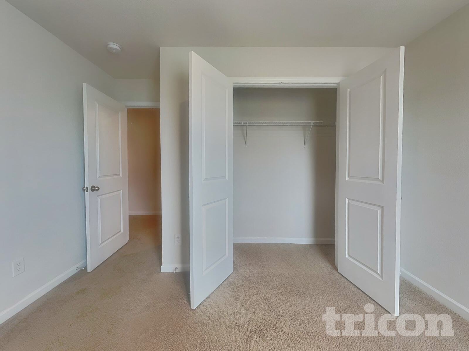 Building Photo - 1317 Deutz Dr