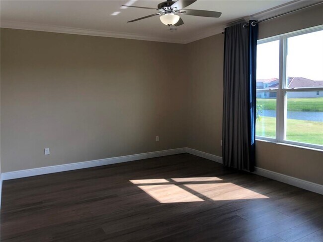 Building Photo - 3905 Redfin Pl