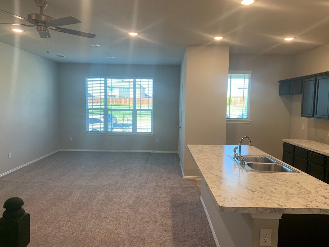 Building Photo - 1874 Indigo Ln