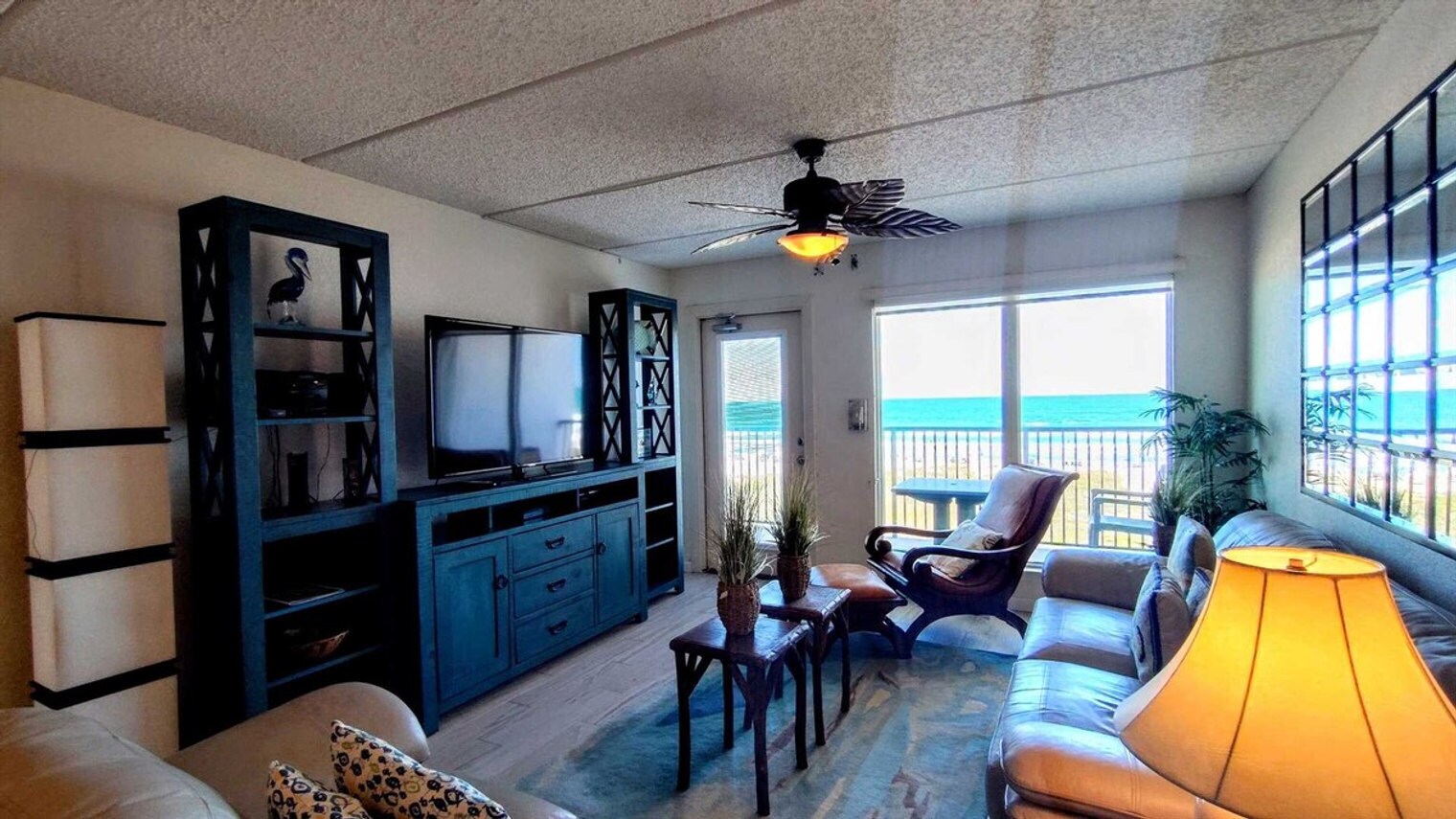 Building Photo - 2562 Gulf Blvd
