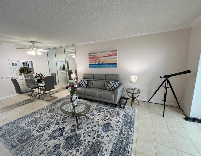 Building Photo - 1501 S Ocean Blvd