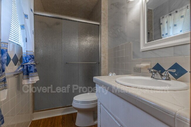 Building Photo - 3503 Clearfield Dr