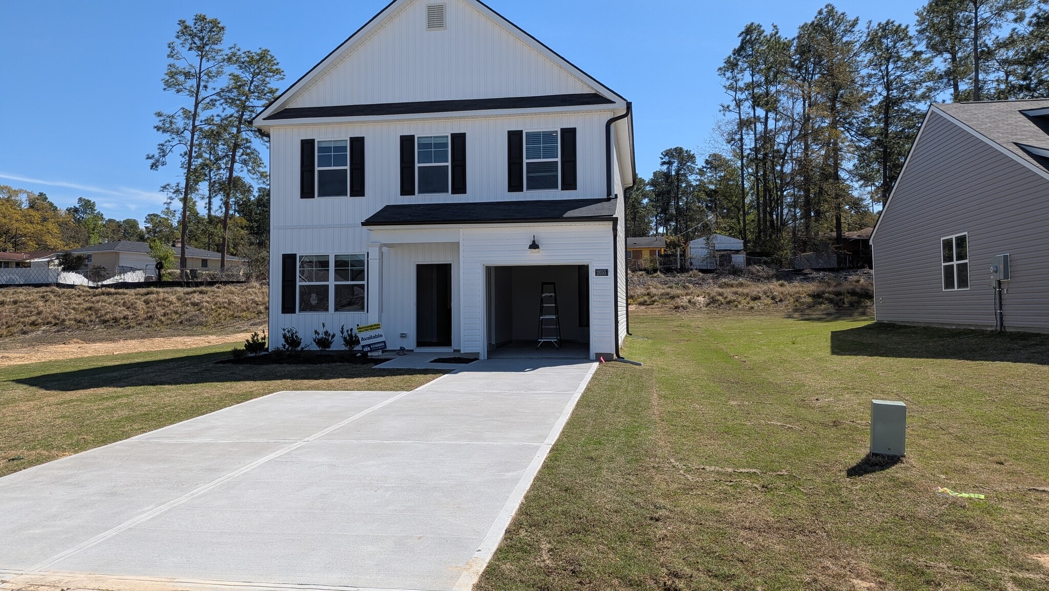 Building Photo - 2055 Signal Court Rd