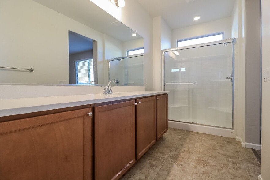 Building Photo - 17726 W Cashman Dr