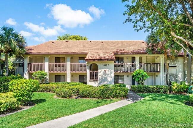 Building Photo - 10137 Mangrove Dr