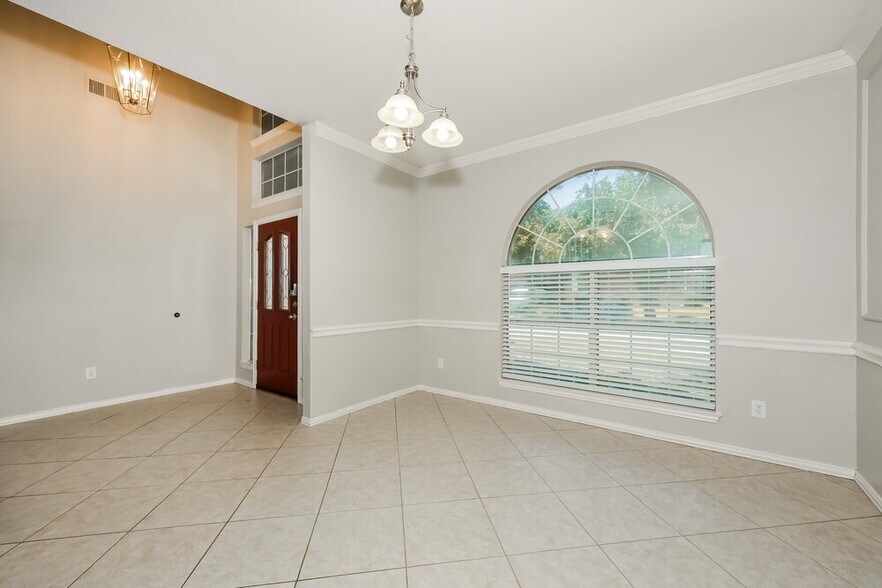 Building Photo - 7664 Arcadia Trail