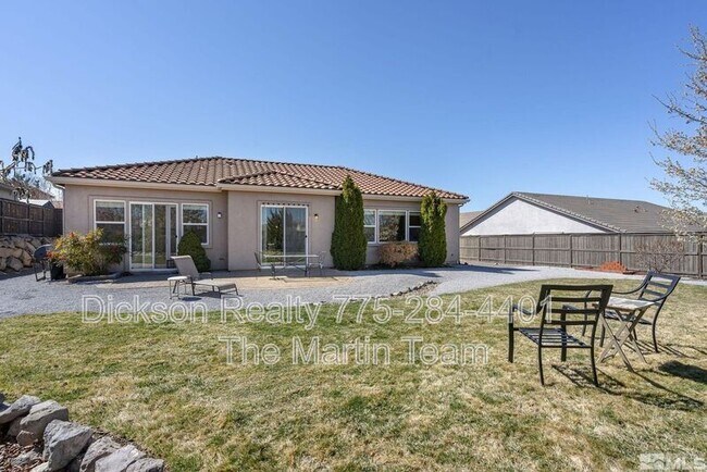 Building Photo - 735 Sienna Park Dr