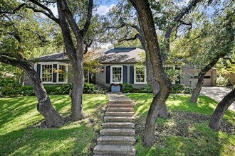 Building Photo - 3423 Mt Barker Dr