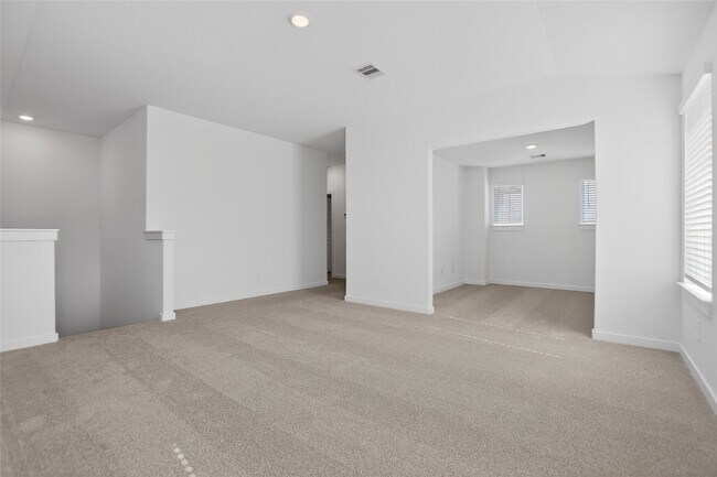 Building Photo - 422 Gram Hl Dr