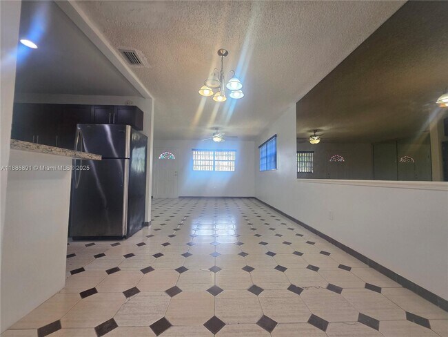 Building Photo - 11500 SW 181st Terrace