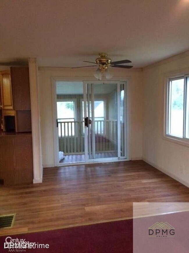 Building Photo - 3 br, 2 bath House - 8085 Pettit Road