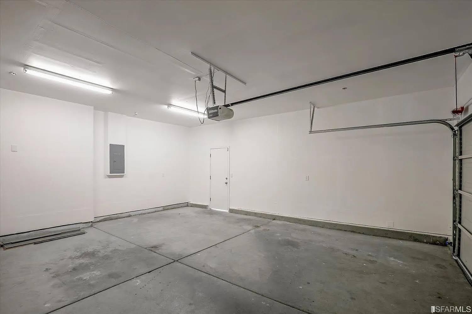 Building Photo - 5608 Monaghan Way