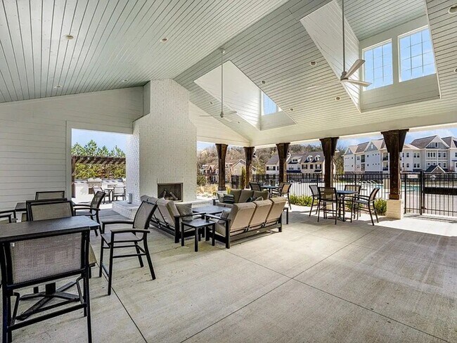 Building Photo - 3 Bed, 2.5 Bath Townhome 1 Mile from Downtown Franklin