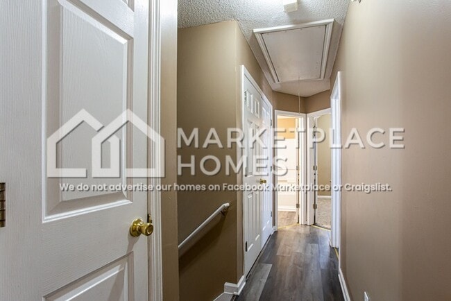 Building Photo - 832 Asbury Way