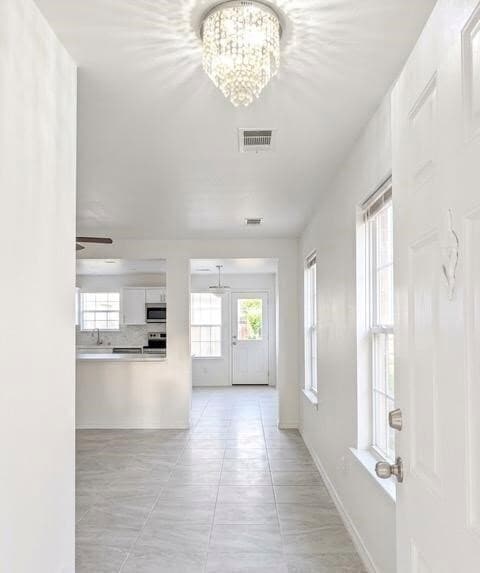 Building Photo - 9223 Grove Haven Dr