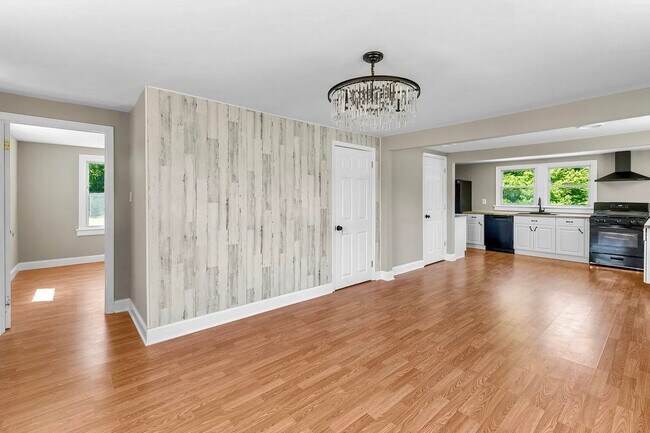 Building Photo - 2302 Lighthouse View Dr