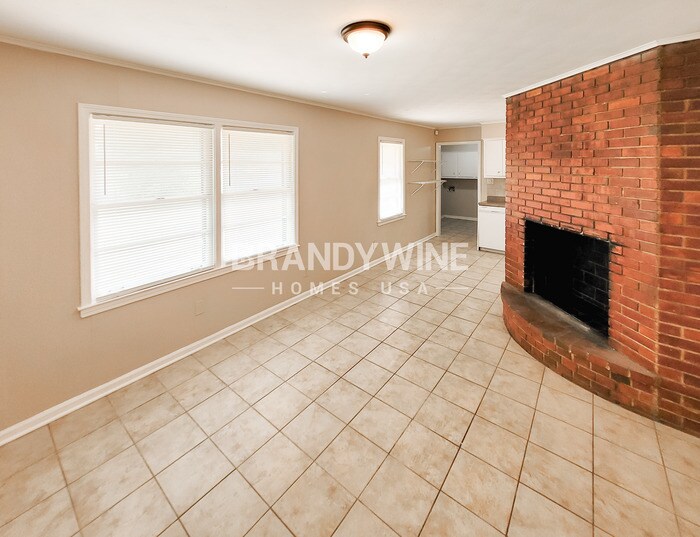 Building Photo - 4383 Alice Dr