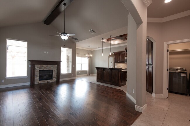 Building Photo - 2124 New Brook Dr