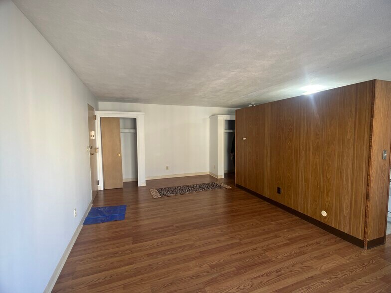 Building Photo - 123 Sewall Ave