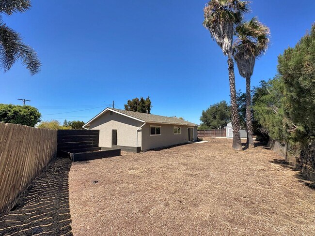Building Photo - SD: Spacious 3BD/2BA Home in Oceanside with Large Backyard, In-Unit Laundry & Attached Garage