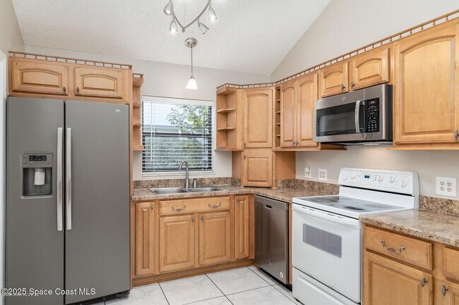 Building Photo - 2326 Skywind Cir