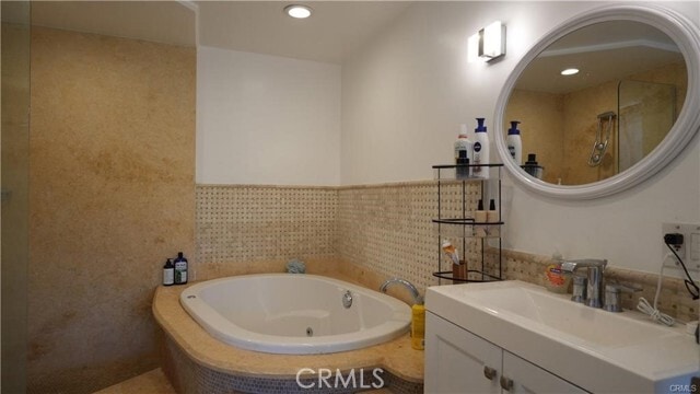 Building Photo - 1537 Wildwood Dr
