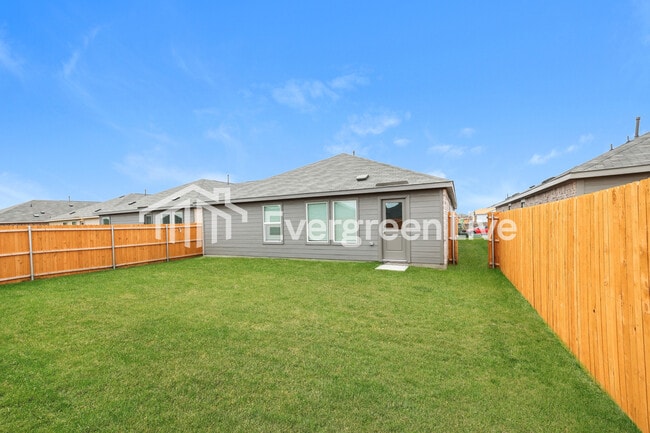 Building Photo - 1428 Merlin Blf St