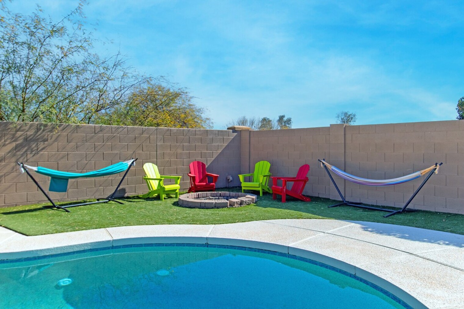 Building Photo - 1550 N Desert Willow St