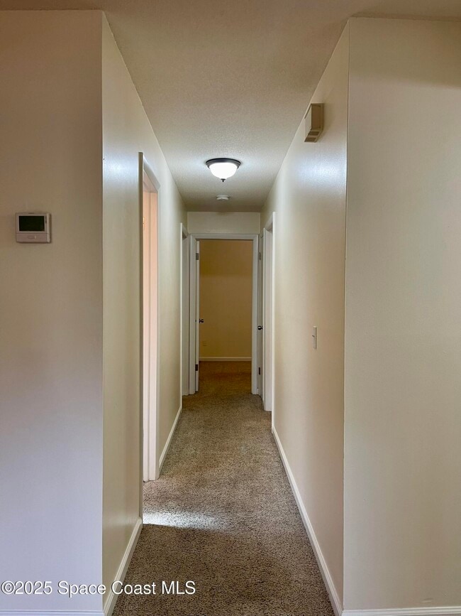 Building Photo - 420 Newfound Harbor Dr