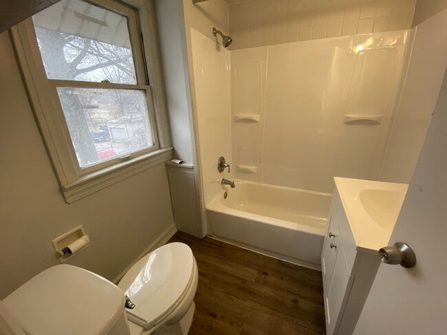 Building Photo - Affordable 2BR Single-Family Home Near Everything