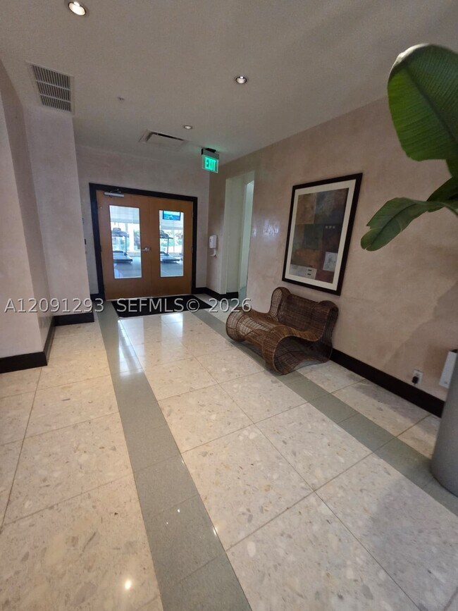 Building Photo - 3801 S Ocean Dr