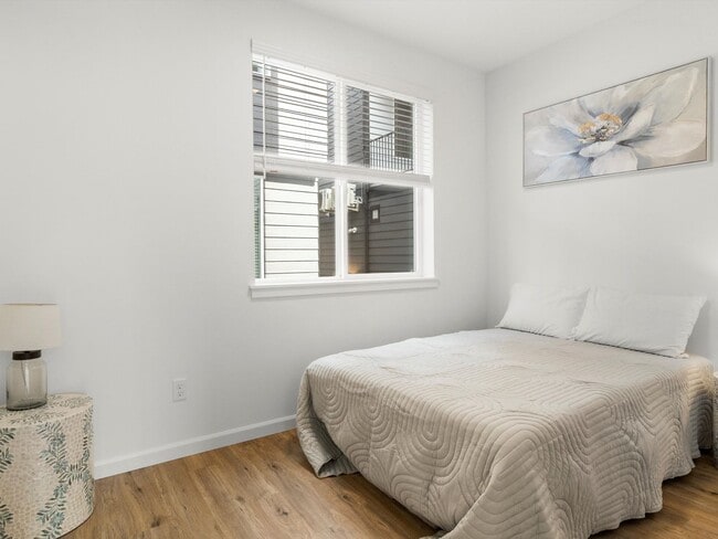 Building Photo - Brand New Construction 1 bed 1 Bath Availa...