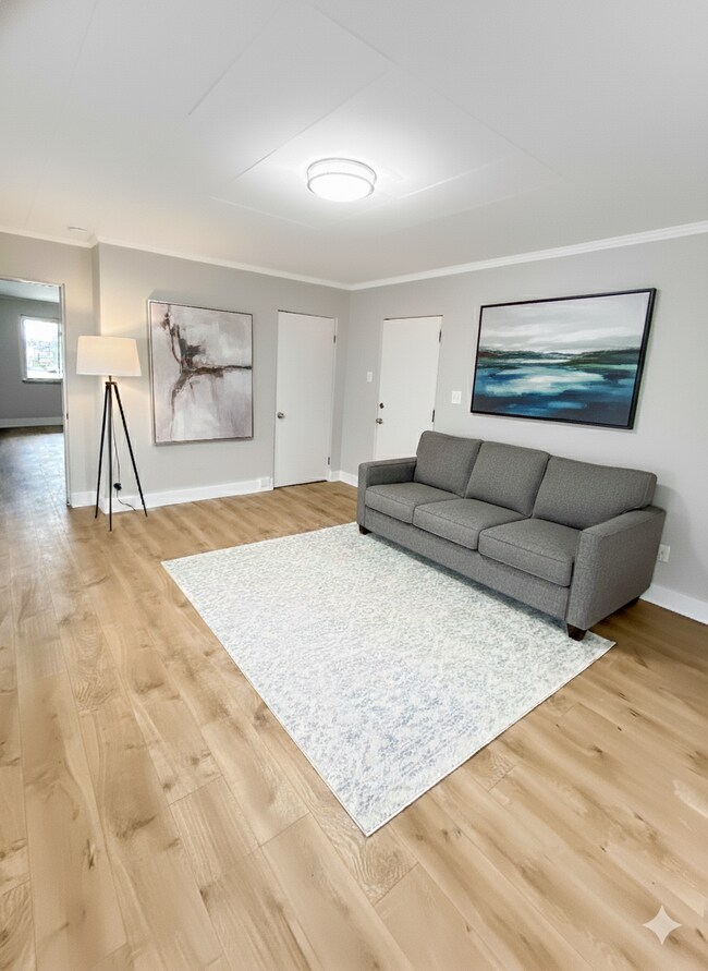 Building Photo - 500 S Mathilda St