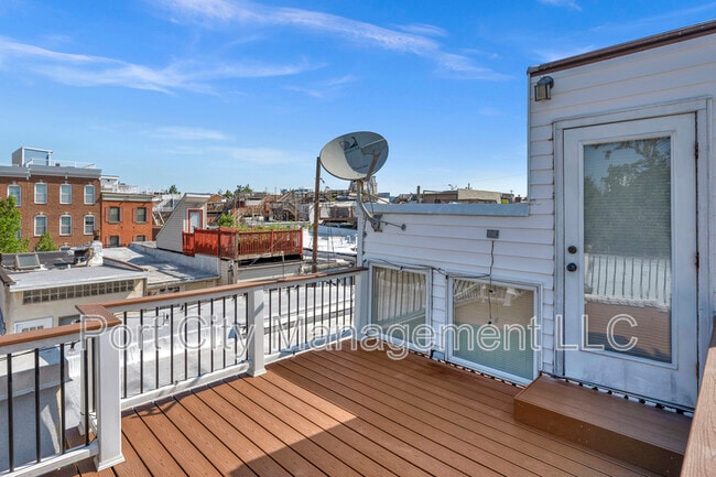 Building Photo - 1505 Byrd St