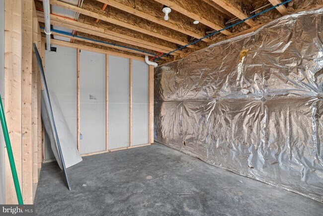 Building Photo - 109 Holstein Dr
