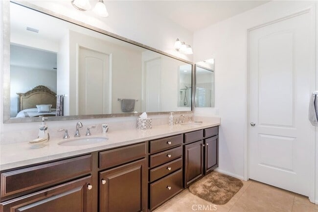 Building Photo - 24824 Carbon Ln