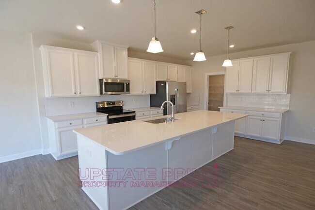 Building Photo - 312 Fairfield St